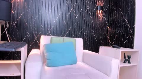 Matt Ruso online show from 11-08-25, 04:01