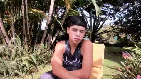 Snapshot of matt_sweet1 chatting on 10-31-25, 02:18 Matt Sweet online show from 10-31-25, 02:18