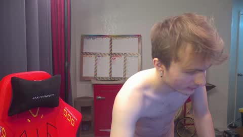 Snapshot of mattcashxxx chatting on 02-11-26, 02:16 Matt Cash online show from 02-11-26, 02:16