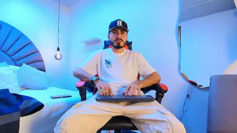 Matthew online show from 03-01-26, 02:35