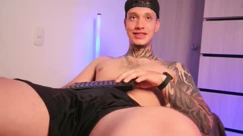 Snapshot of matthewjones1 chatting on 11-06-25, 03:57 Matt online show from 11-06-25, 03:57