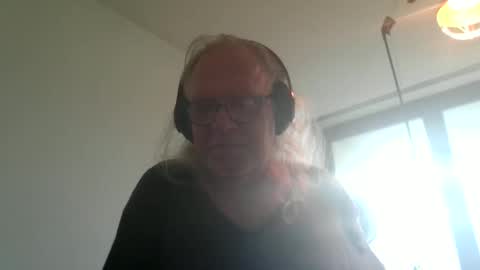 Matthias online show from 10-07-25, 06:43