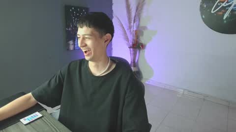 mattias     online show from 01-17-25, 04:57