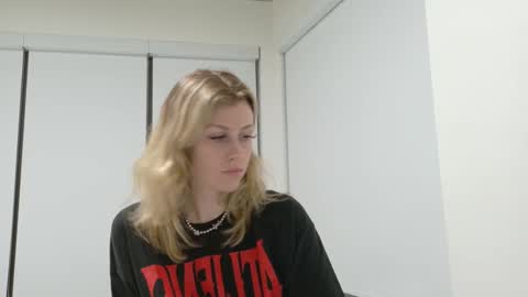 Matti Mars online show from 10-13-25, 05:18