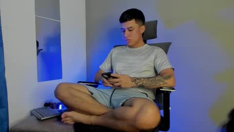 Snapshot of mattiwsmorris_ chatting on 11-15-25, 06:15 mattiwsmorris_ online show from 11-15-25, 06:15