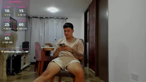 Snapshot of mattiwsmorris_ chatting on 11-21-25, 12:43 mattiwsmorris_ online show from 11-21-25, 12:43