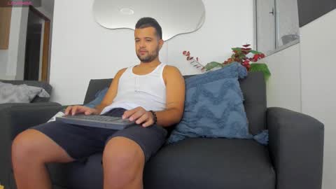 MattMeness online show from 11-04-25, 10:47