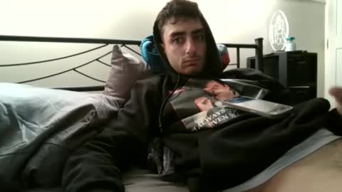 mattsroom123 online show from 03-04-25, 05:13