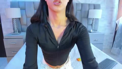 Snapshot of mattthompsonn chatting on 11-06-25, 09:15 Matt online show from 11-06-25, 09:15