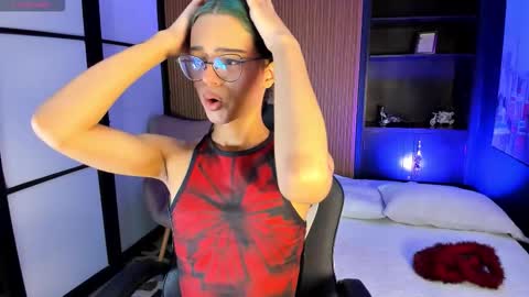 Snapshot of mattthompsonn chatting on 11-17-25, 09:20 Matt online show from 11-17-25, 09:20