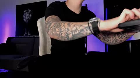 Matt online show from 11-16-25, 07:25