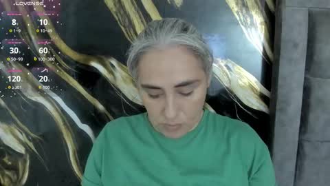 mature_gold online show from 10-24-25, 01:18