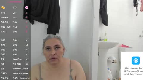 Snapshot of mature_gold1 chatting on 03-21-26, 12:32 danna mature online show from 03-21-26, 12:32