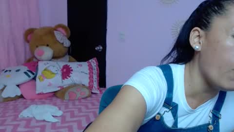 Martina online show from 01-13-25, 10:56