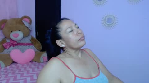 Martina online show from 01-14-25, 07:27