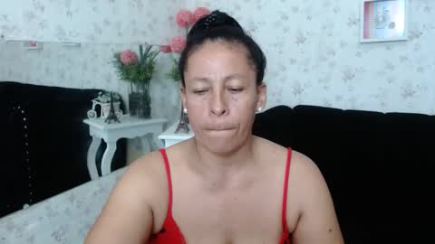Martina online show from 02-21-25, 10:59