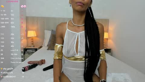 Vayolet Castro online show from 03-11-25, 01:16