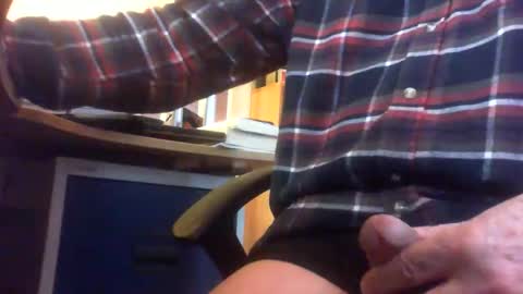 Maturedaddi online show from 12-15-25, 10:52