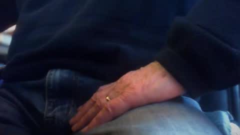 Snapshot of maturedaddi chatting on 02-18-26, 04:25 Maturedaddi online show from 02-18-26, 04:25