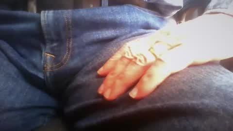 Snapshot of maturedaddi chatting on 03-23-26, 10:30 Maturedaddi online show from 03-23-26, 10:30