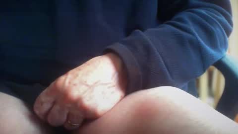 Snapshot of maturedaddi chatting on 03-29-26, 09:53 Maturedaddi online show from 03-29-26, 09:53