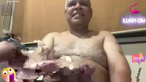 Snapshot of maturedman_44 chatting on 09-30-25, 09:53 DEV online show from 09-30-25, 09:53