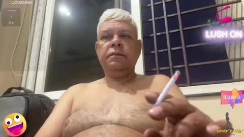 Snapshot of maturedman_44 chatting on 10-23-25, 11:46 DEV online show from 10-23-25, 11:46