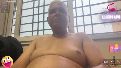 Snapshot of maturedman_44 chatting on 10-26-25, 12:27 DEV online show from 10-26-25, 12:27