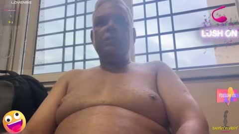 Snapshot of maturedman_44 chatting on 11-01-25, 12:34 DEV online show from 11-01-25, 12:34