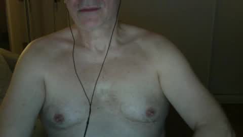 maturehotman online show from 02-26-25, 07:38