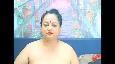Snapshot of matureindian654u chatting on 02-12-26, 08:37 matureindian654u online show from 02-12-26, 08:37