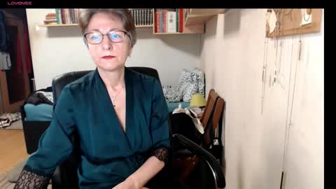 maturekate online show from 09-22-25, 06:15