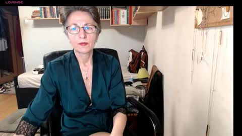 maturekate online show from 09-28-25, 06:41