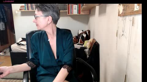 maturekate online show from 10-01-25, 09:26