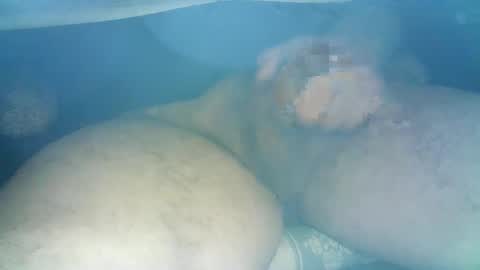 Snapshot of maurit964 chatting on 12-14-24, 04:09 maurit964 online show from 12-14-24, 04:09