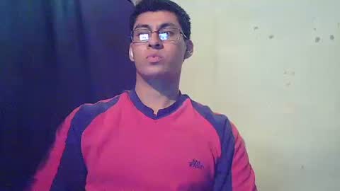 Snapshot of maurodirty chatting on 02-05-26, 12:37 Mauro online show from 02-05-26, 12:37