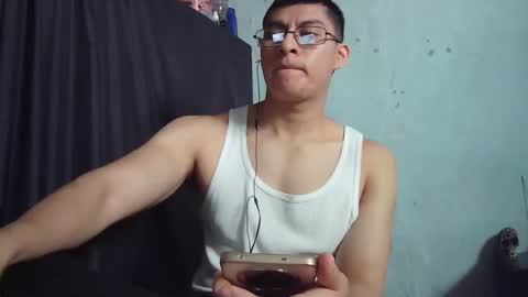 Snapshot of maurodirty chatting on 03-02-26, 07:10 Mauro online show from 03-02-26, 07:10