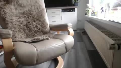 mav1962 online show from 02-23-25, 07:55