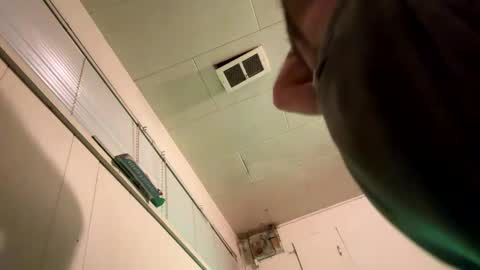 Snapshot of maverick7000 chatting on 12-25-24, 02:45 maverick7000 online show from 12-25-24, 02:45