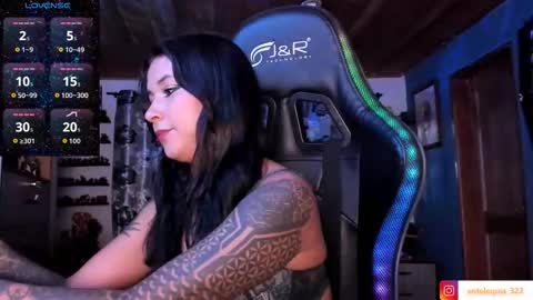 Hilary online show from 11-26-25, 10:33