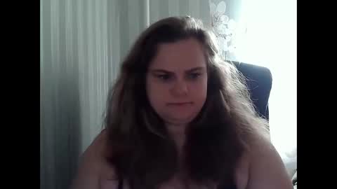 Snapshot of mavka2025 chatting on 09-18-25, 05:42 Mavka2025 online show from 09-18-25, 05:42