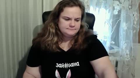 Snapshot of mavka2025 chatting on 10-25-25, 08:55 Mavka2025 online show from 10-25-25, 08:55