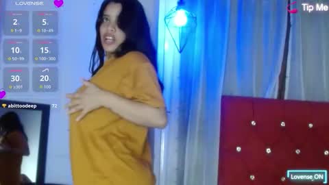 Max  Ashley online show from 10-09-25, 02:09