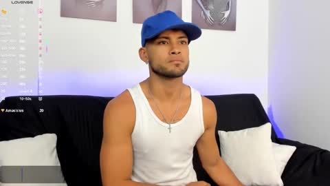 Snapshot of max_conor_ chatting on 11-21-25, 03:33 Max Conor online show from 11-21-25, 03:33