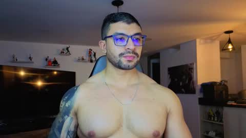 Max online show from 11-05-25, 05:18