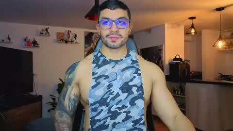 Max online show from 11-19-25, 03:28