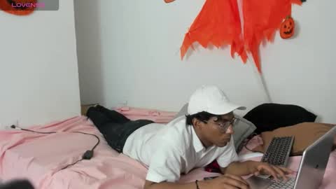 max_cumpower72 online show from 11-08-25, 10:41