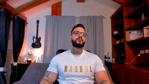 max D. online show from 03-06-25, 12:19