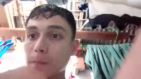 Snapshot of max_ferrer1 chatting on 04-14-26, 01:33 max_ferrer1 online show from 04-14-26, 01:33