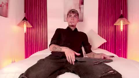 Max online show from 03-09-26, 02:59